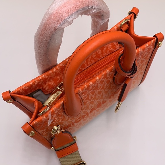 Michael Kors Mirella Extra-Small Ombré Logo Crossbody XBODY ShopperBag Poppy NWT - Picture 10 of 15